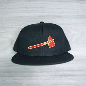 Golden Braves  Tomahawk Black Snapback